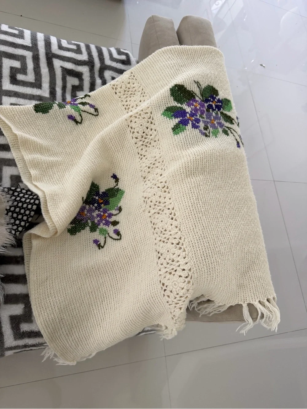 Embroidered Floral Crochet throw blanket- Purple & Green Violets